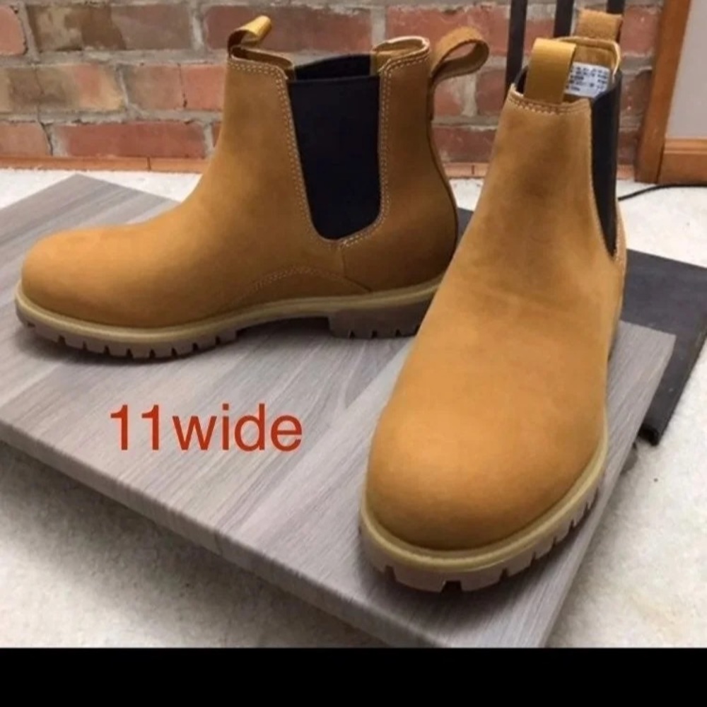 Timberland Men Chelsea 11 WIDE    NWT